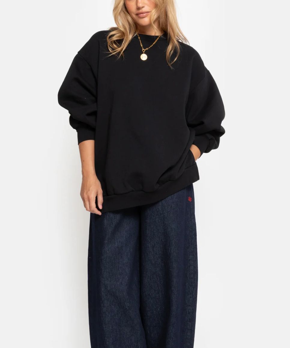 Ame Antwerpen Sweater oversized zwart Ulla