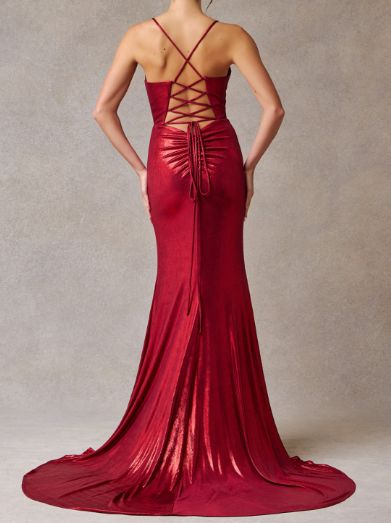 SLEEVELESS, SWEETHEART, SHEATH, SLIT