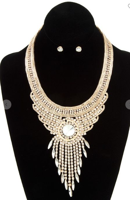 CHAIN AND RHINESTONE FRGINE DROP NECKLACE SET