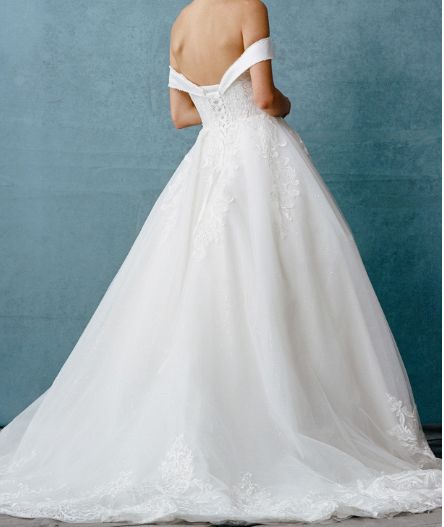 OFF SHOULDER, SWEETHEART, BALLGOWN, LACE UP BACK  BGW204