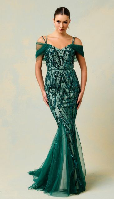 OFF-SHOULDER, SWEETHEART, SHEATH