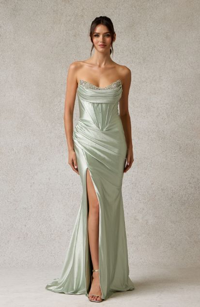 YD008  STRAPLESS, SWEETHEART, SHEATH