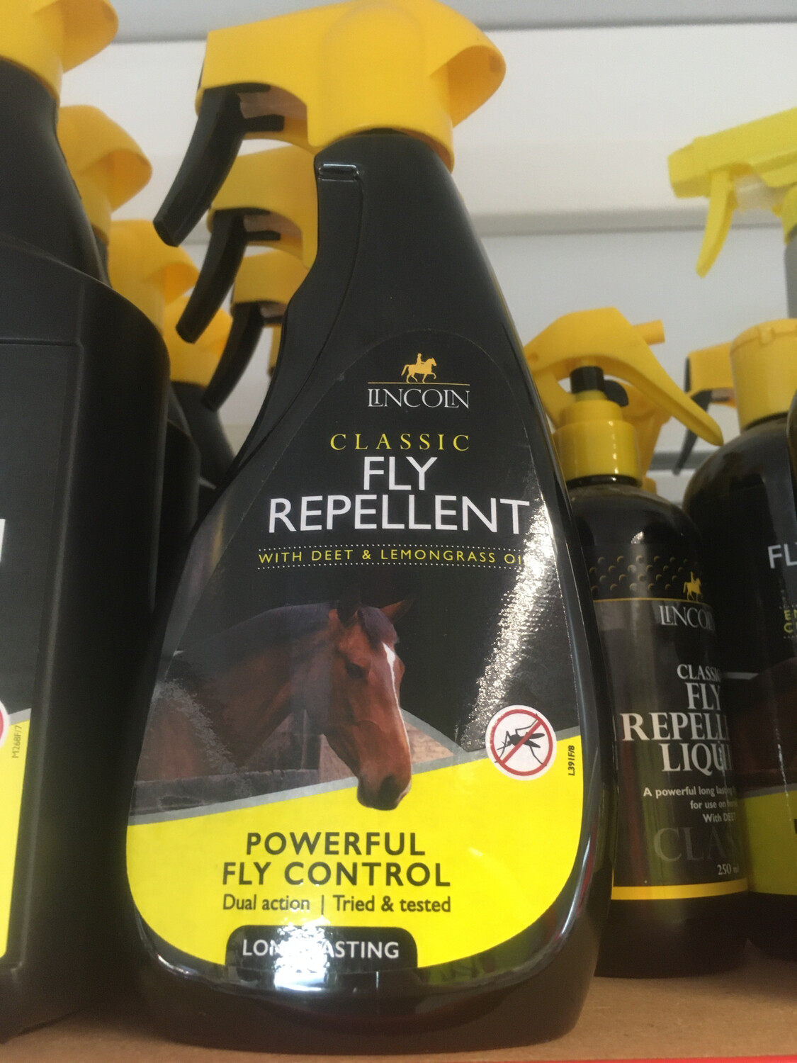 Natural Fly Repellent