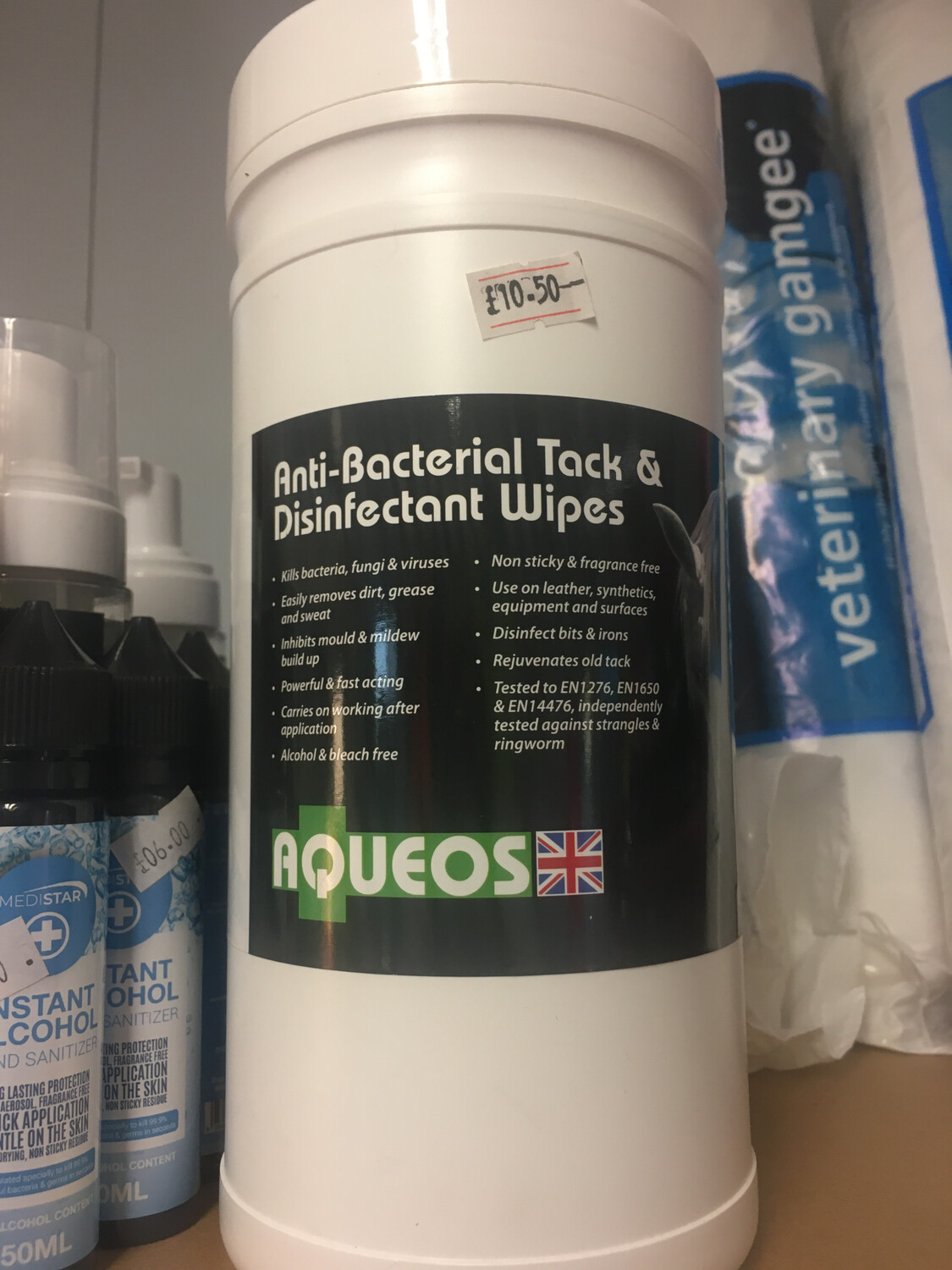 Aqueos Anti Bacterial Tack Wipes 200