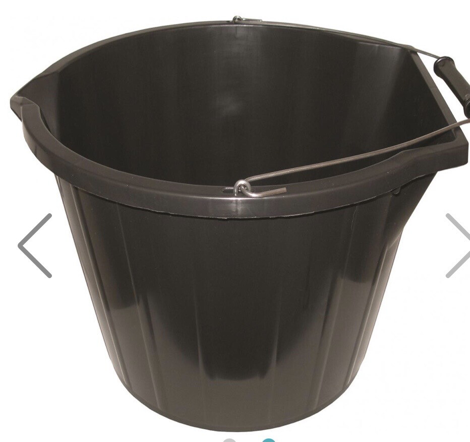 Scoop &amp; Pour  Black Water Bucket 14 Litre