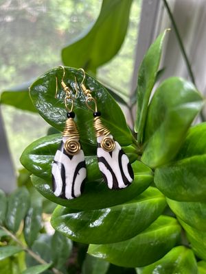 B&amp;W Short Safari Earrings