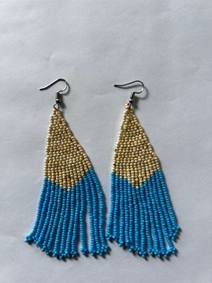 Nyeupe Bluu Skirt Beaded Earrings