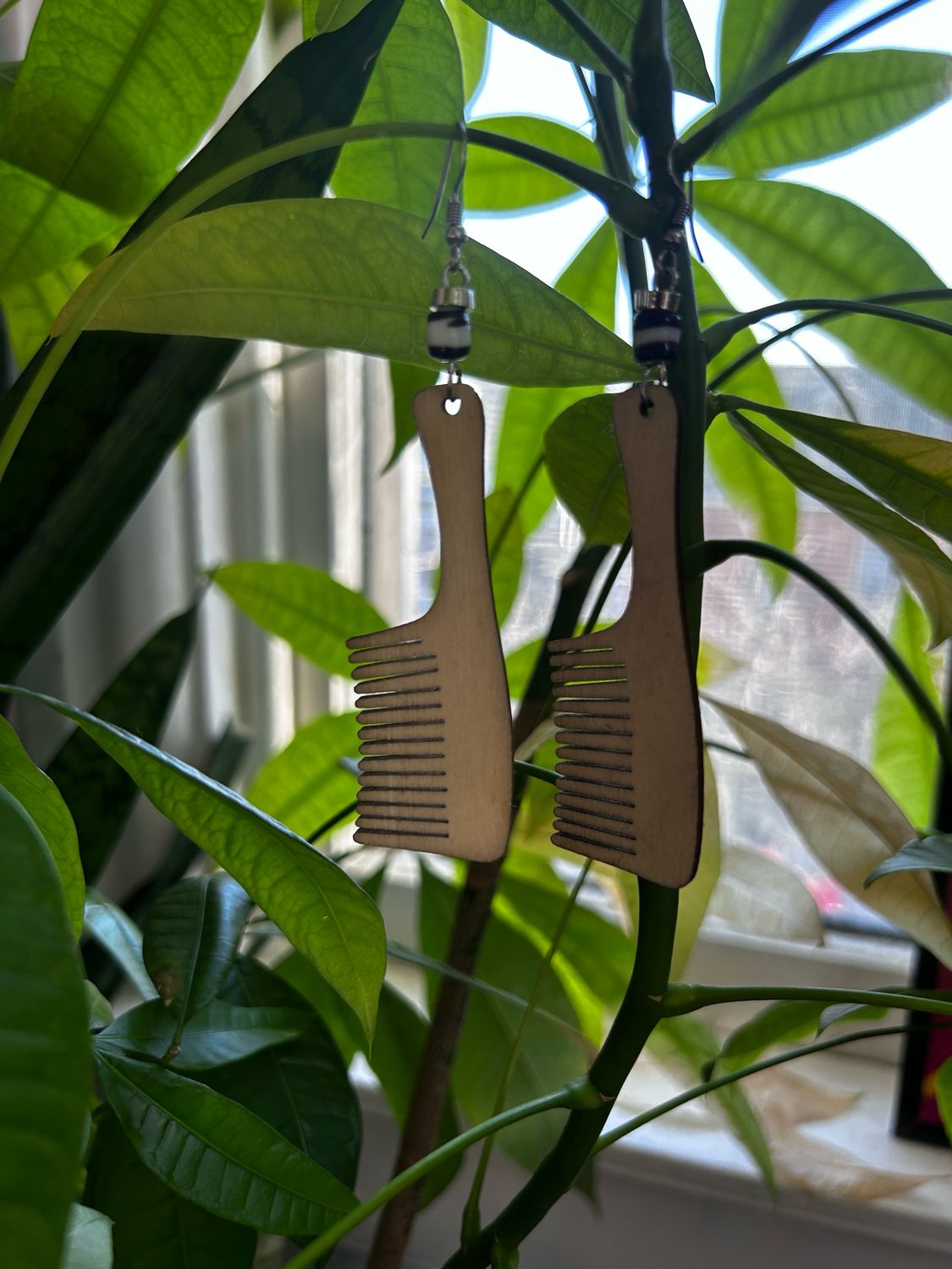 Kichana Brown Wooden Earrings