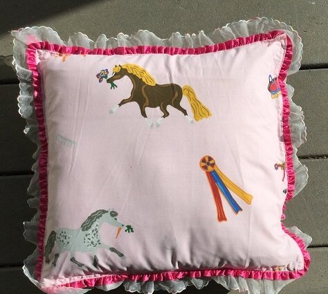 Pillow - Pony pattern