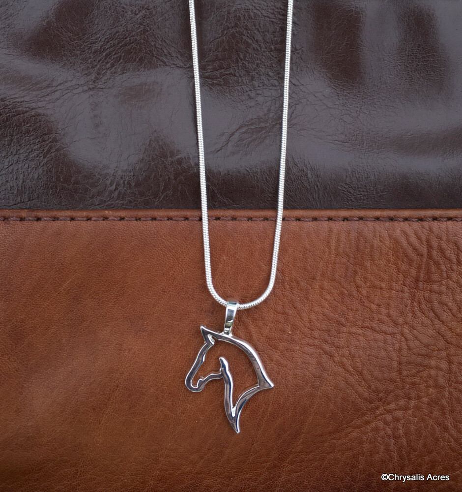 Horsehead Outline Necklace