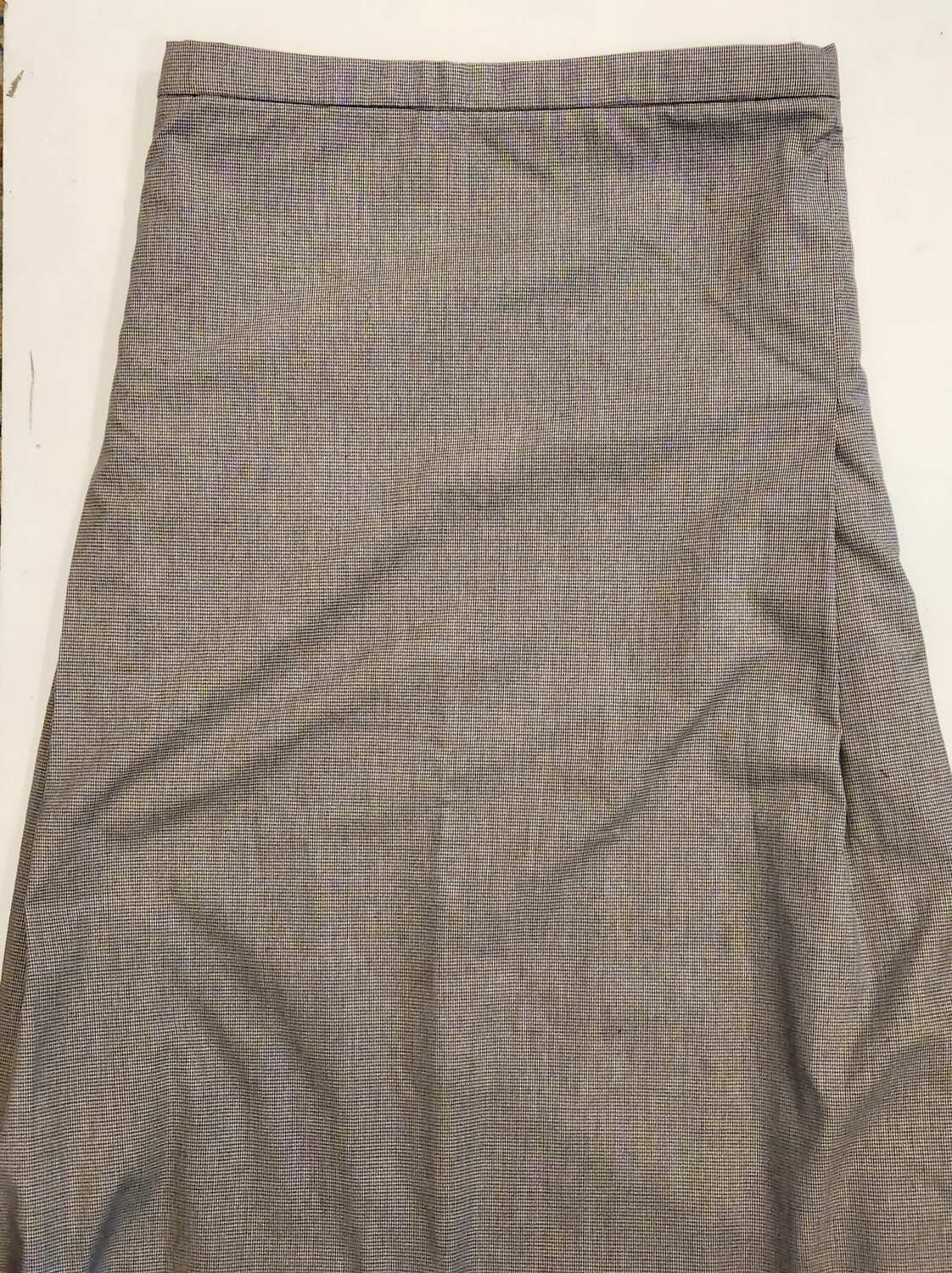 Pre-Owned Reversible Lap Robe (JM/BH)