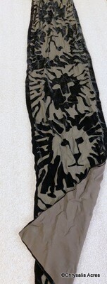 Pre Owned Scarf - Black/Grey Lions