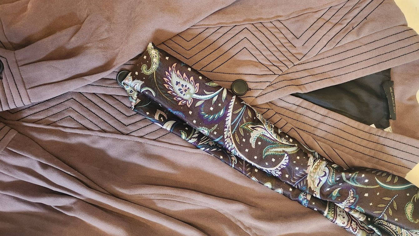 Pre Owned Brown Paisley Scarf