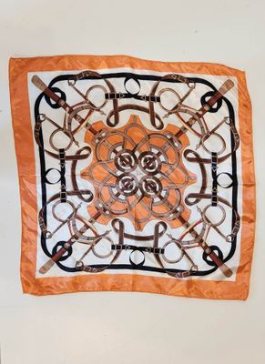 Pre Owned Scarves &amp; Accessories
