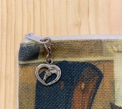 Zipper pull