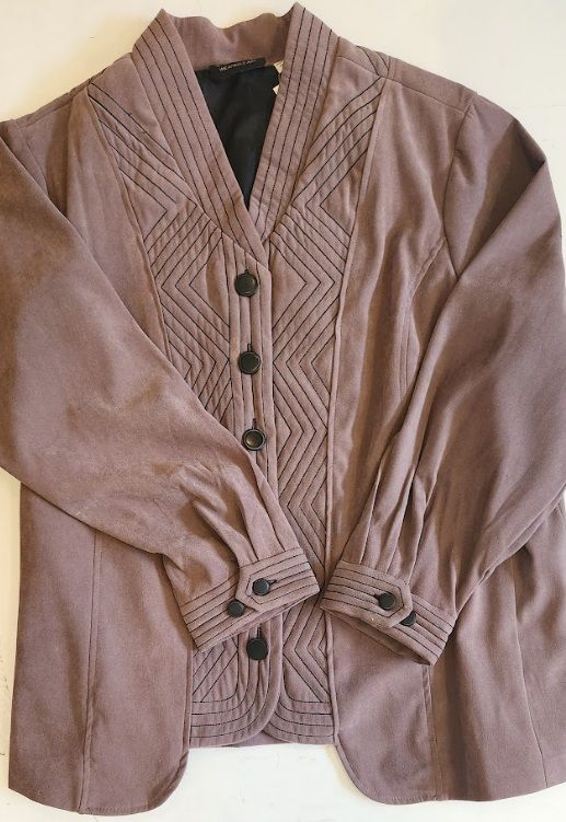 Mauve Jacket w/embellishment - Size 2XL