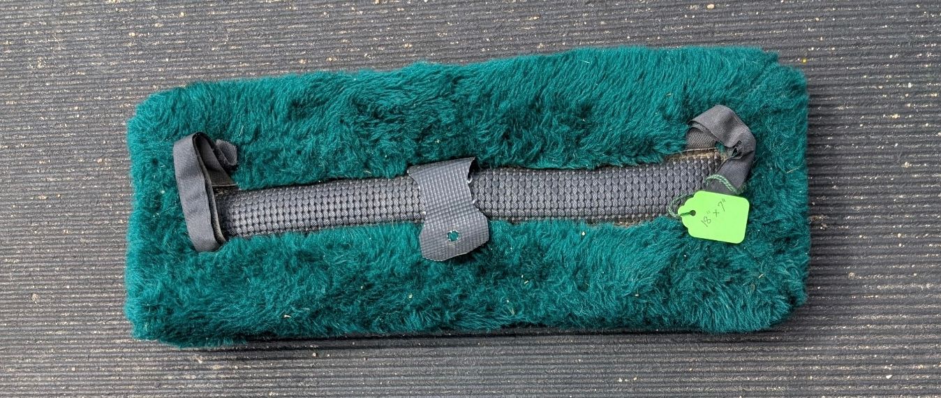 Dark Green Fur Saddle Pad