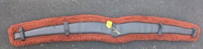 Brown Fur Pad V Shape 44 x 5.5