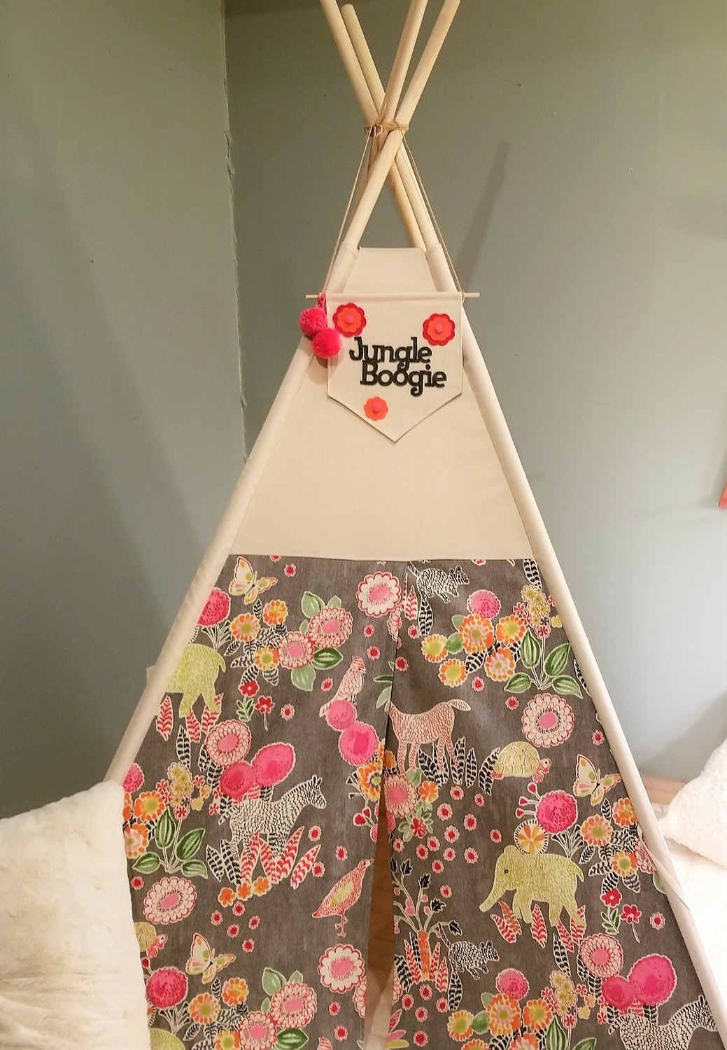 teepee nursery decor