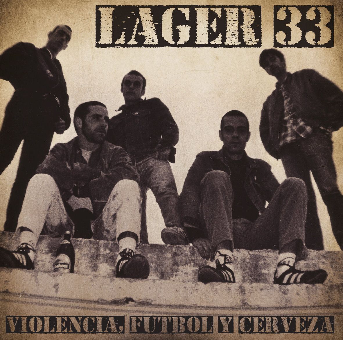 LAGER 33- Violencia, Futbol y Cerveza LAGER 33- Violencia, Futbol y Cerveza