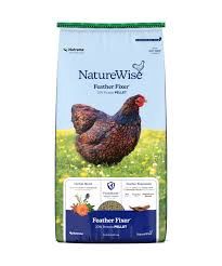 Nutrena Feather Fixer Poultry Feed Layer Pellet Multi Size, Size: 10lb
