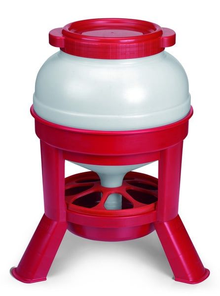 Miller Little Giant Plastic Dome Poultry Feeder 35 lb (red)