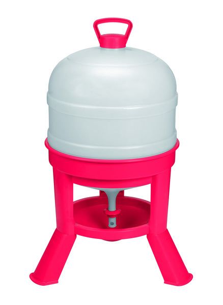 Miller Plastic Dome Poultry Waterer 8 Gallon (Red)