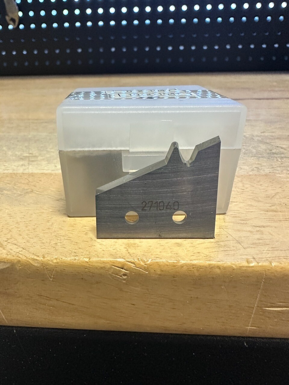 271040 &quot;New Style&quot; Lock Miter Carbide Insert for Circle T