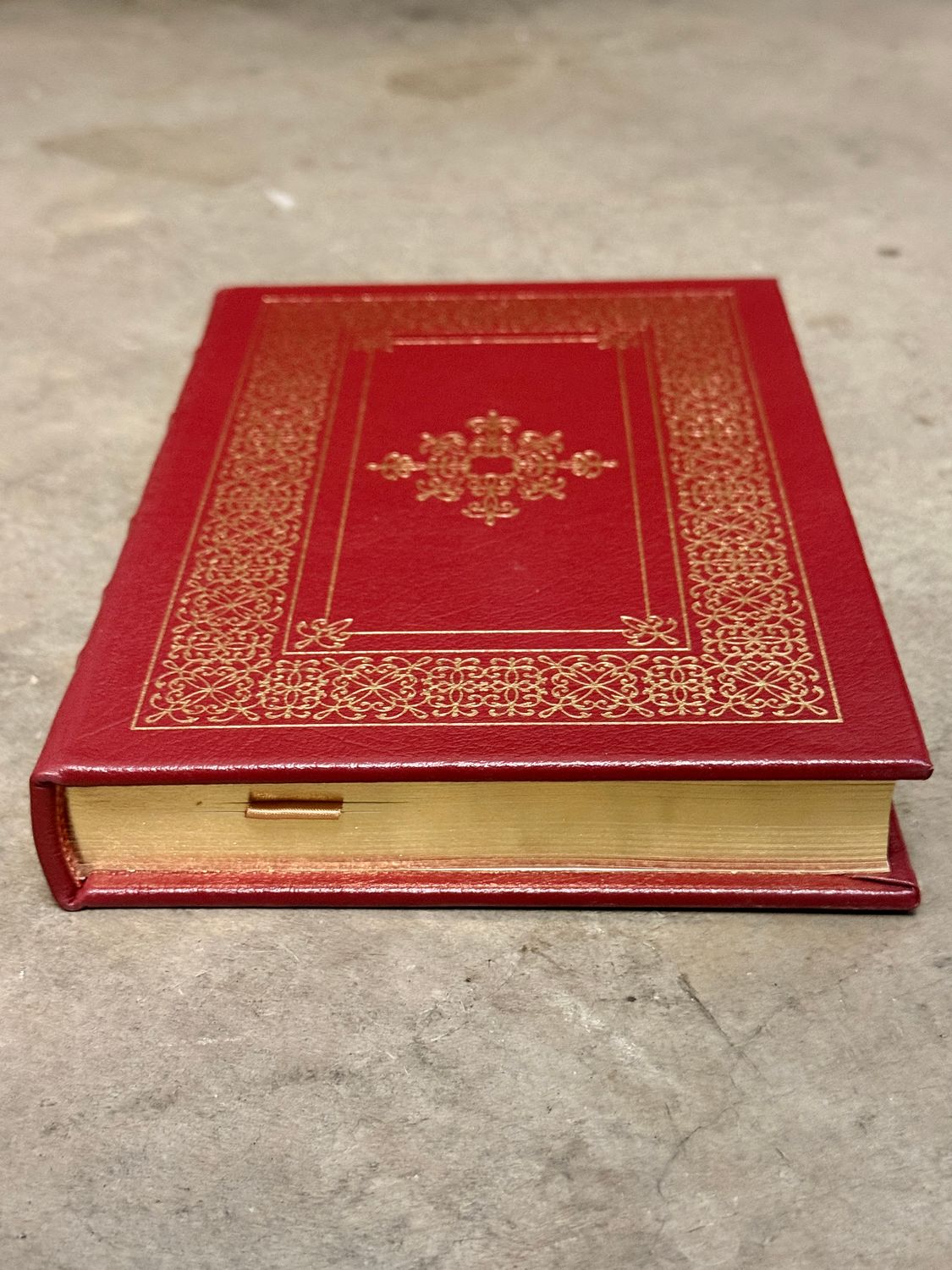 Forrest Gump by Winston Groom (Easton Press Signed Limited Edition)