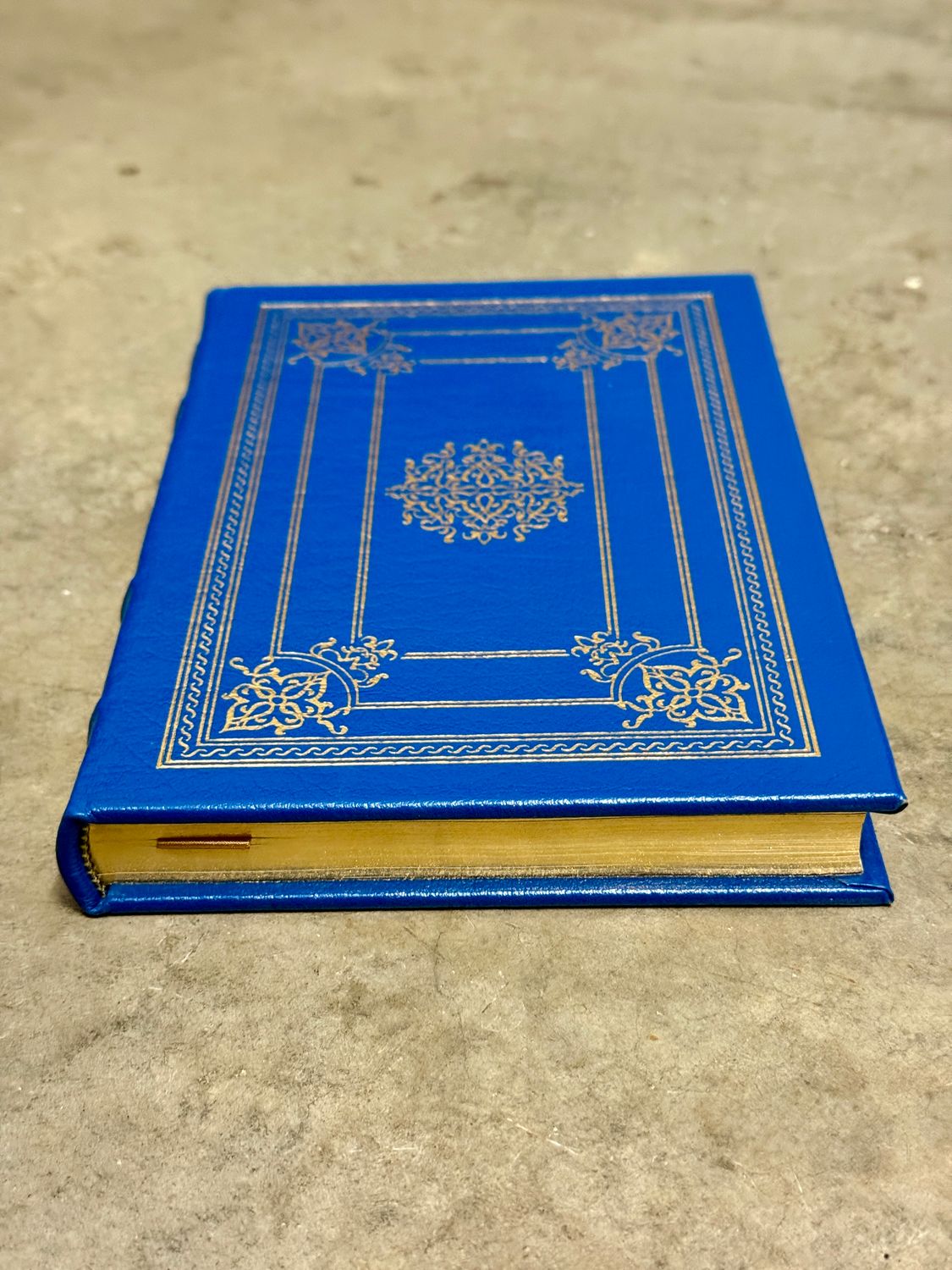 Slaughterhouse-Five by Kurt Vonnegut (Easton Press Signed Edition)