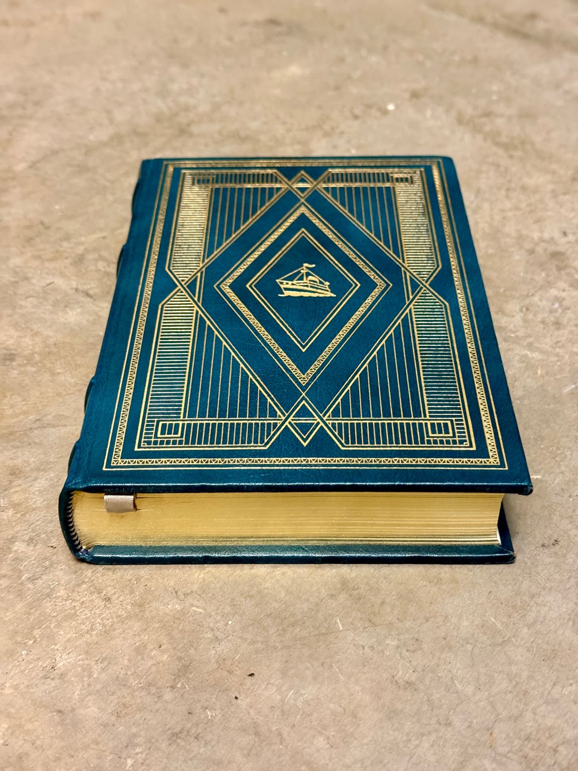 Galápagos by Kurt Vonnegut (Franklin Library Signed First Edition)