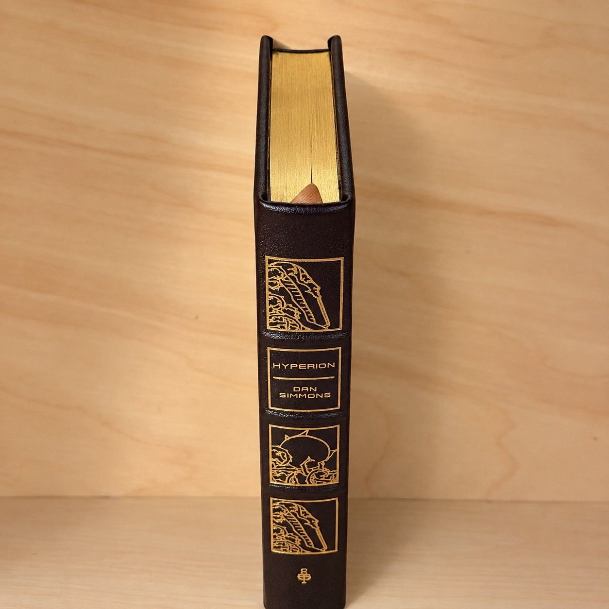 Hyperion by Dan Simmons (Easton Press Collector’s Edition, Genuine Leather, 2022)