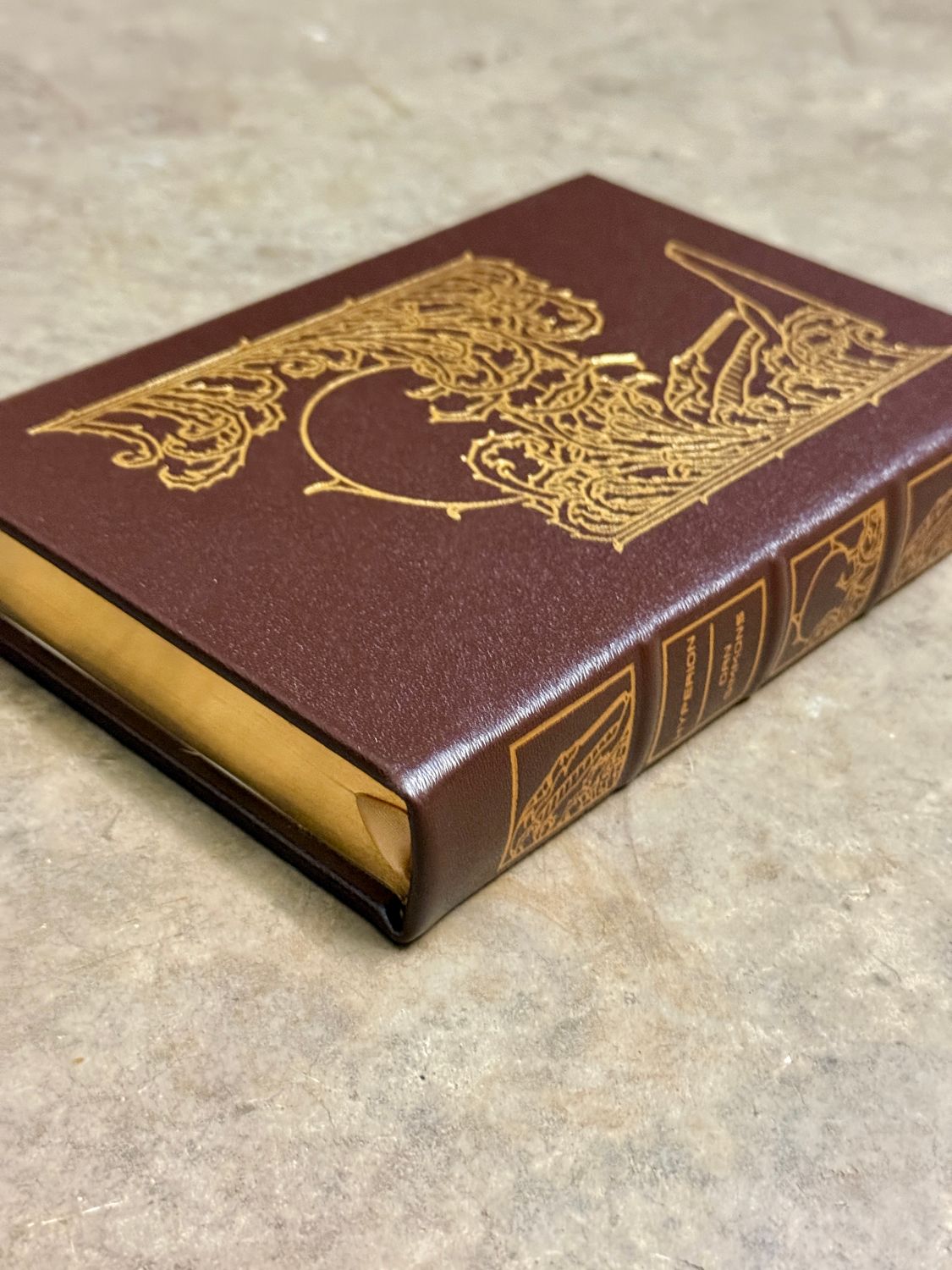 Hyperion by Dan Simmons (Easton Press Collector’s Edition, Genuine Leather, 2022)