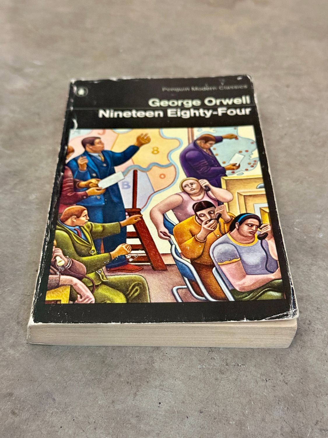 Nineteen Eighty-Four by George Orwell (1972 Penguin Modern Classics Paperback, William Roberts Cover)