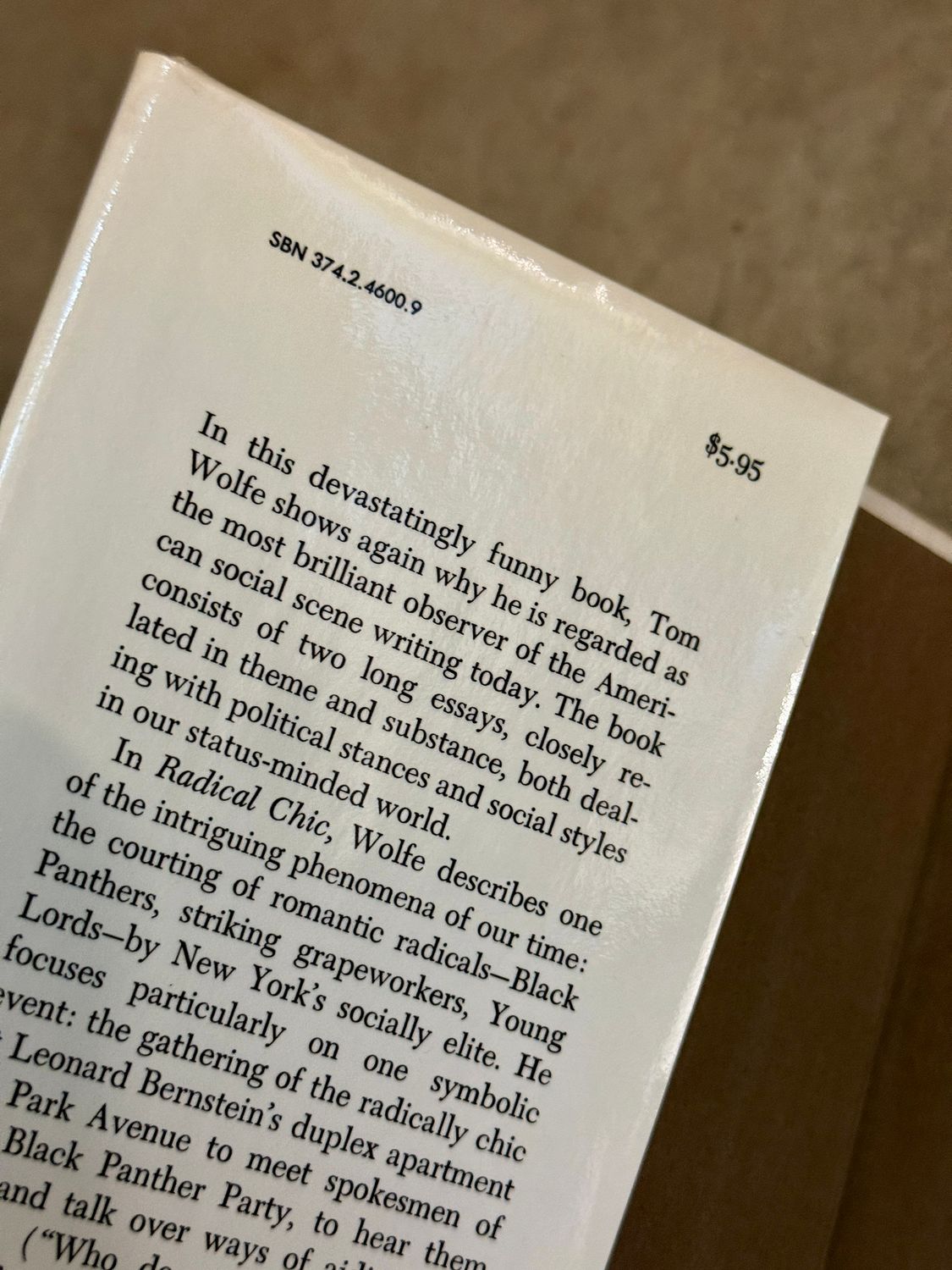 Radical Chic &amp; Mau-Mauing the Flak Catchers by Tom Wolfe (First Edition, First Printing, 1970)