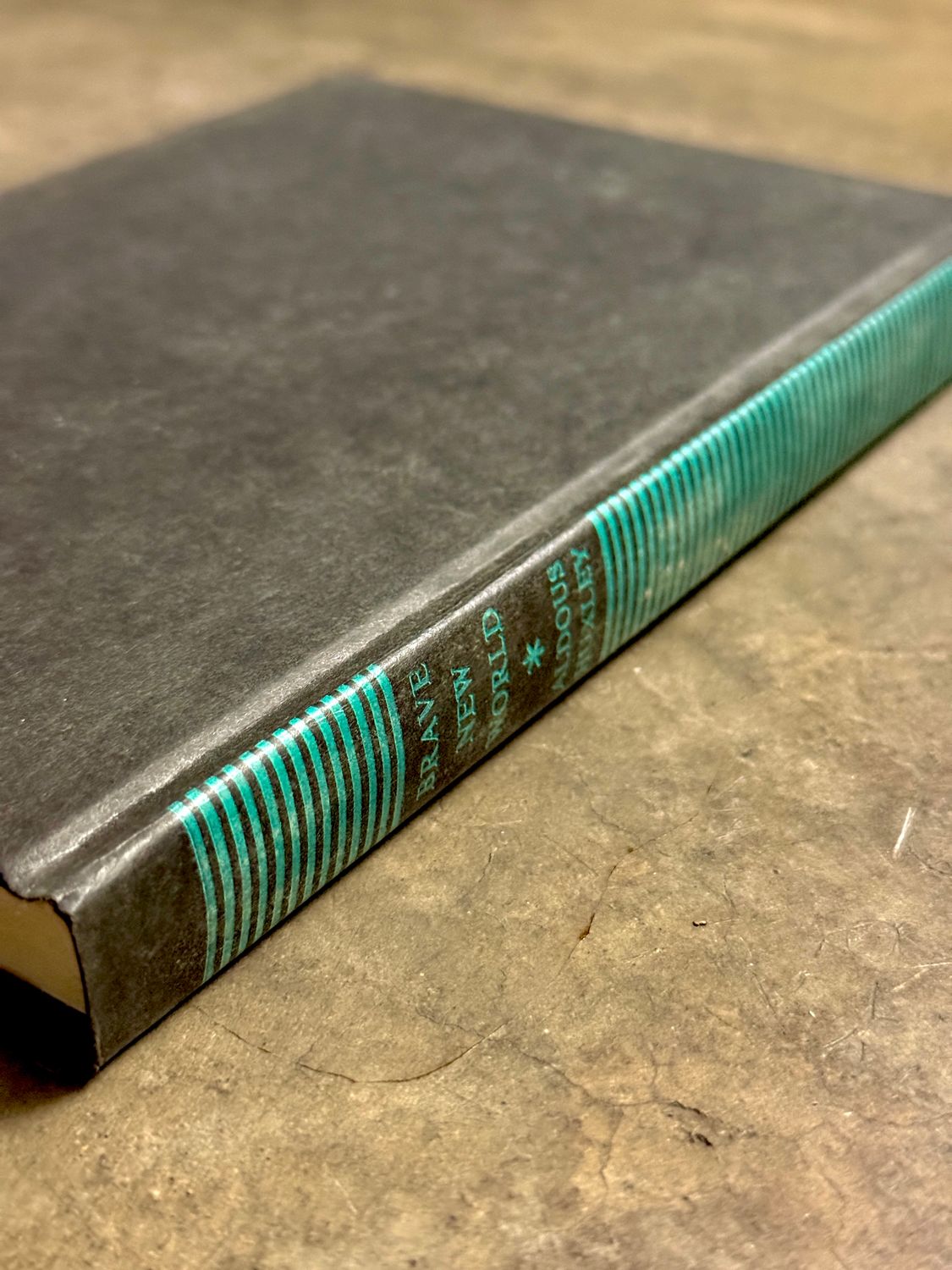Brave New World by Aldous Huxley (c. 1960s Harper &amp; Row Hardcover, Book Club Edition)
