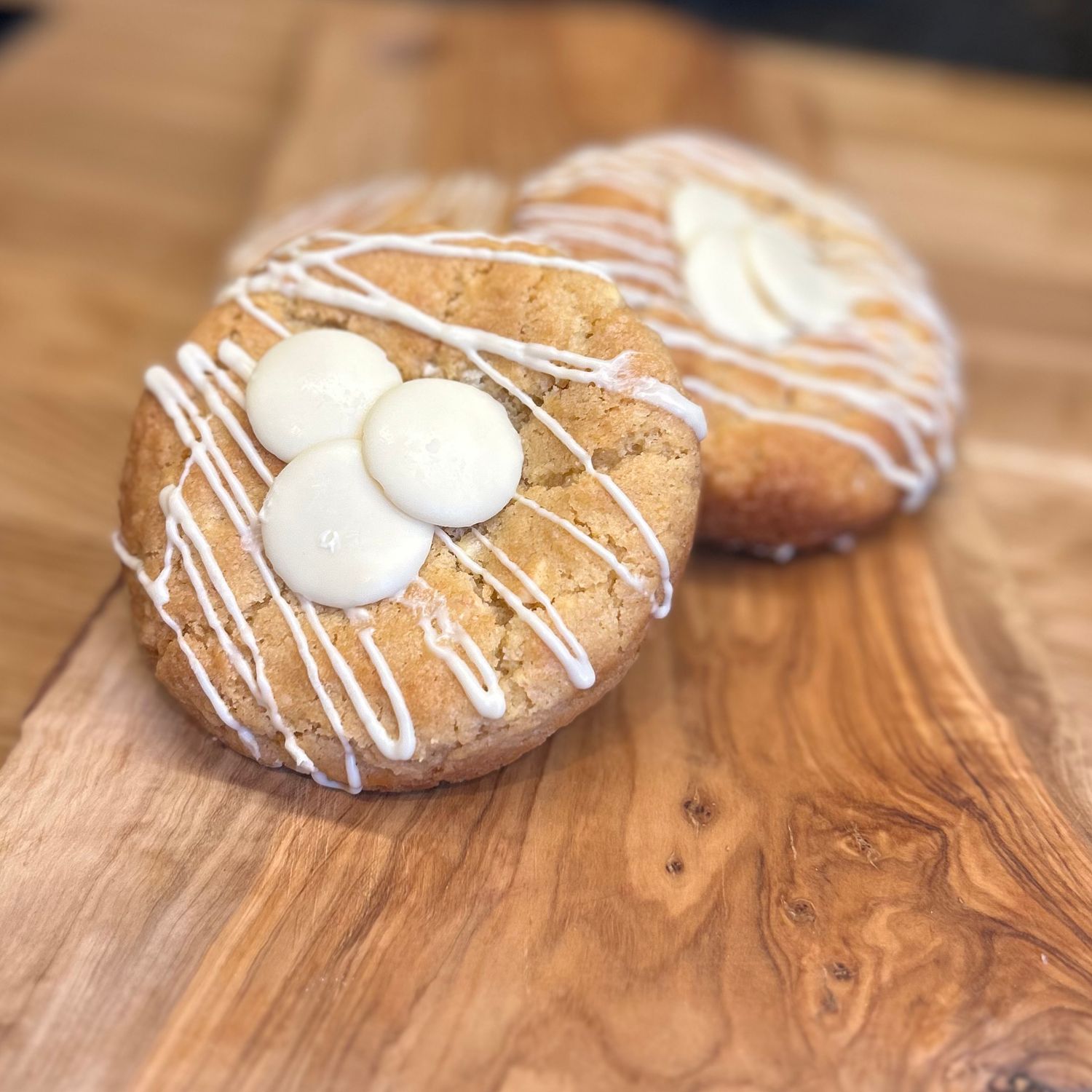 Milky Bar Filled Cookie