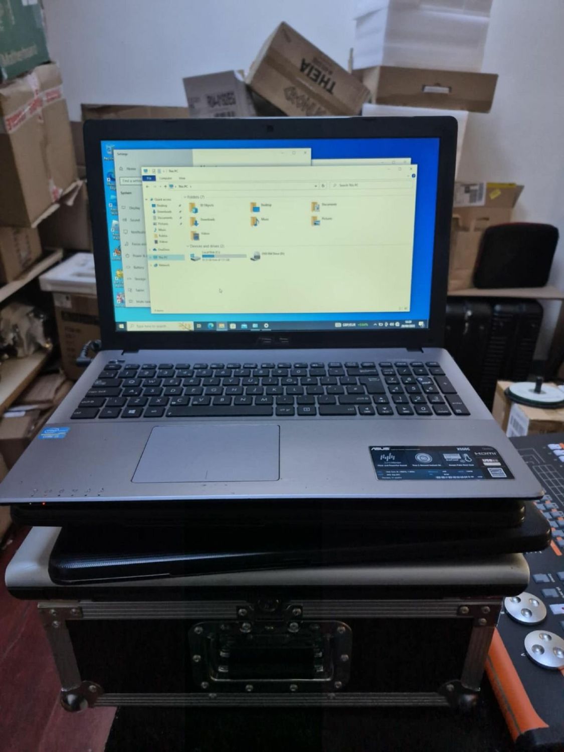 HP 15 Laptop - Windows 11 - 8 gig ram