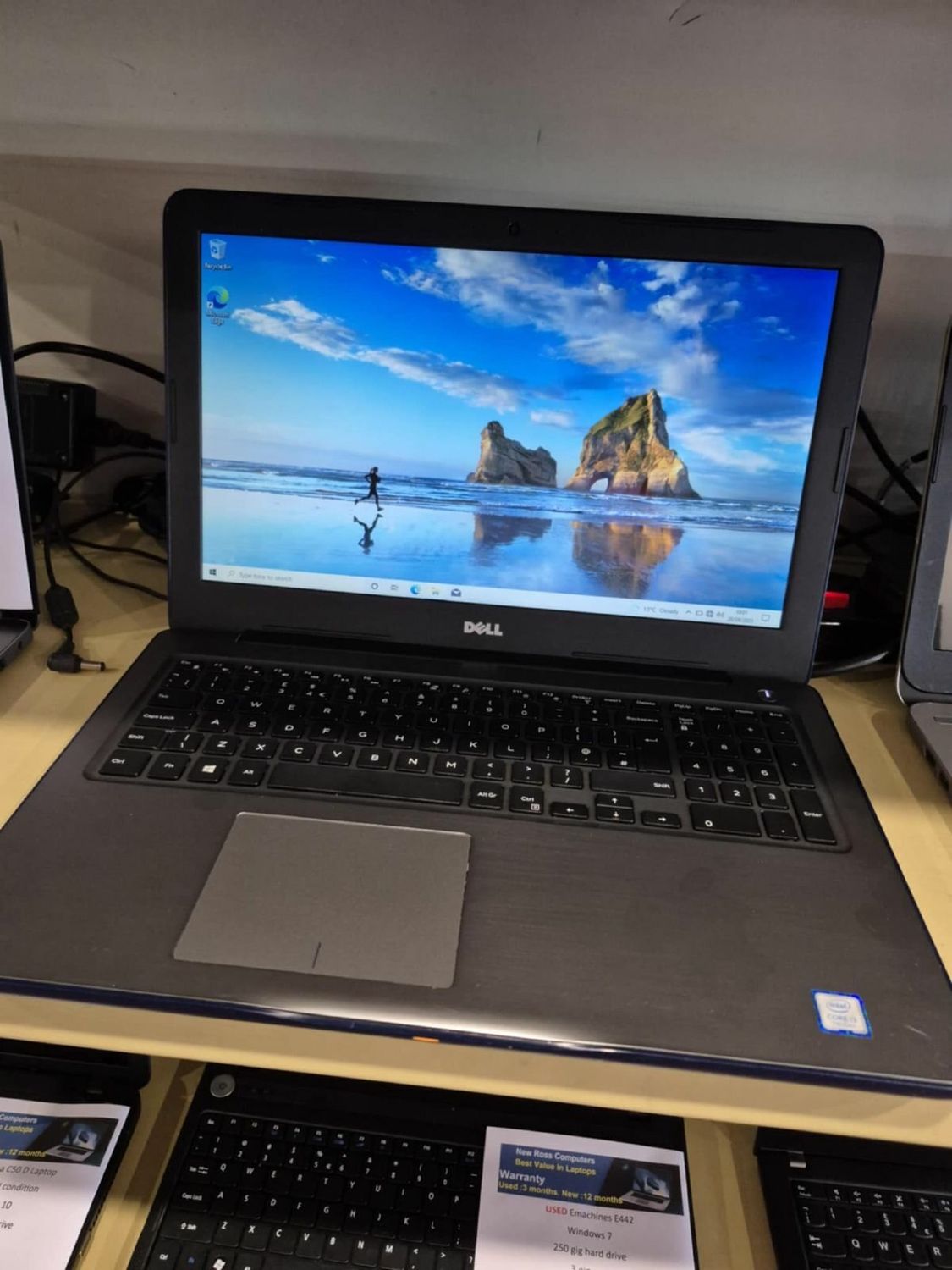 Dell inspiron p66f laptop