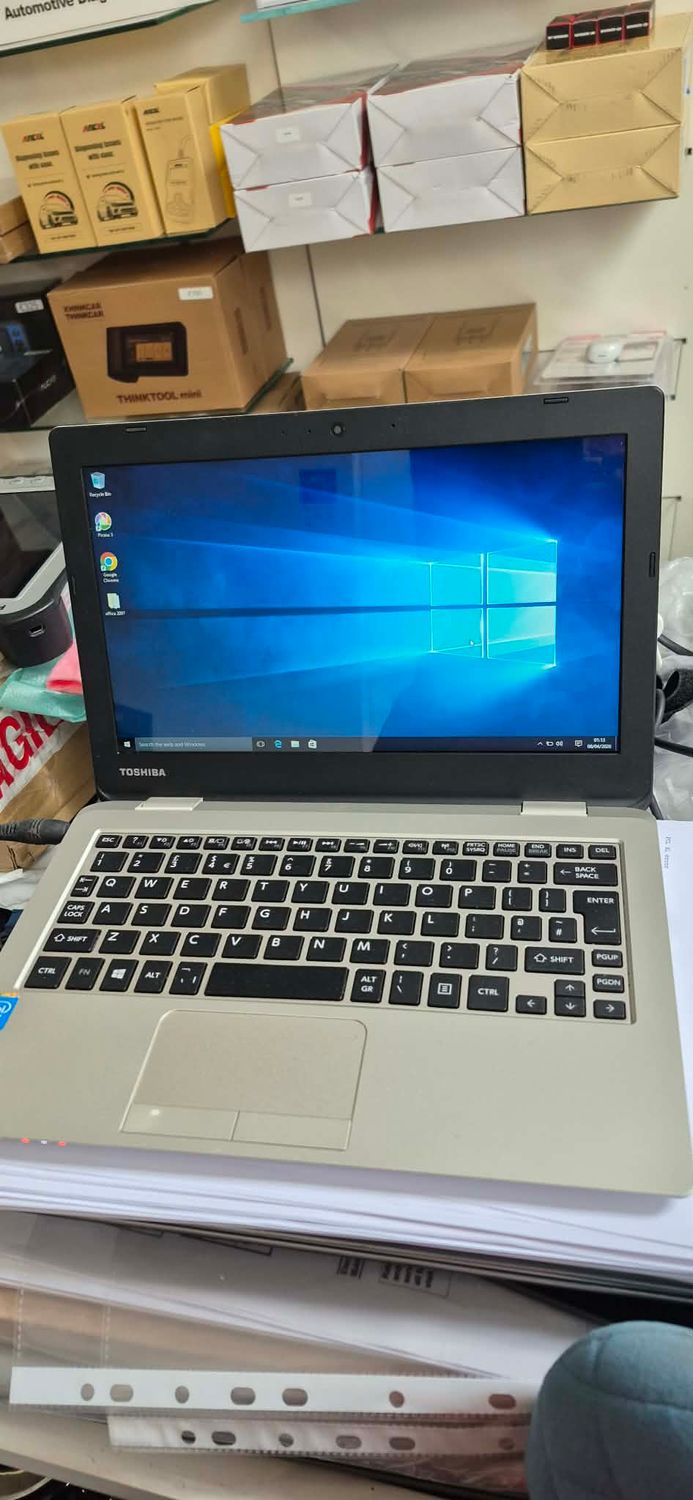 Toshiba Satellite CL10 Netbook