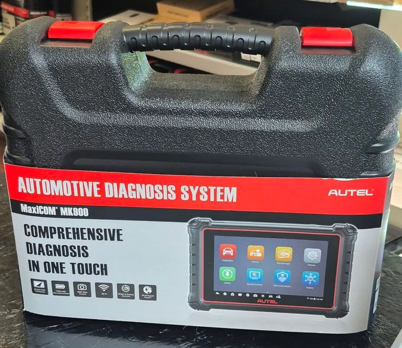 ​Autel MaxiCOM MK900 diagnostic tool