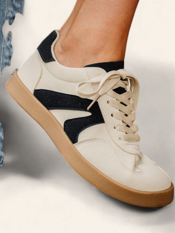 Retro Beige Sneaker