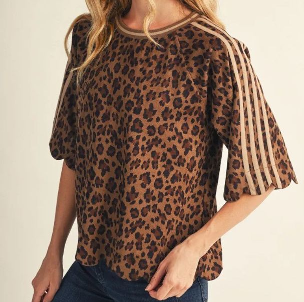 Brown Leopard Scalloped Top, Size: Sm