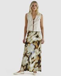 Carmine Floral Skirt