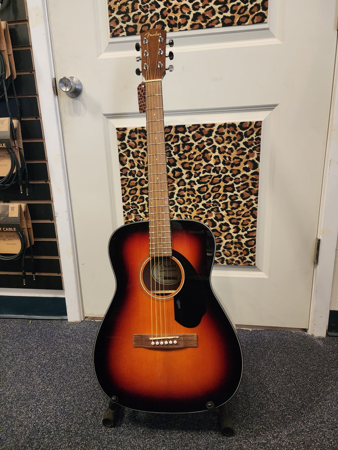 Fender CC-60S Concert, 3-Color Sunburst