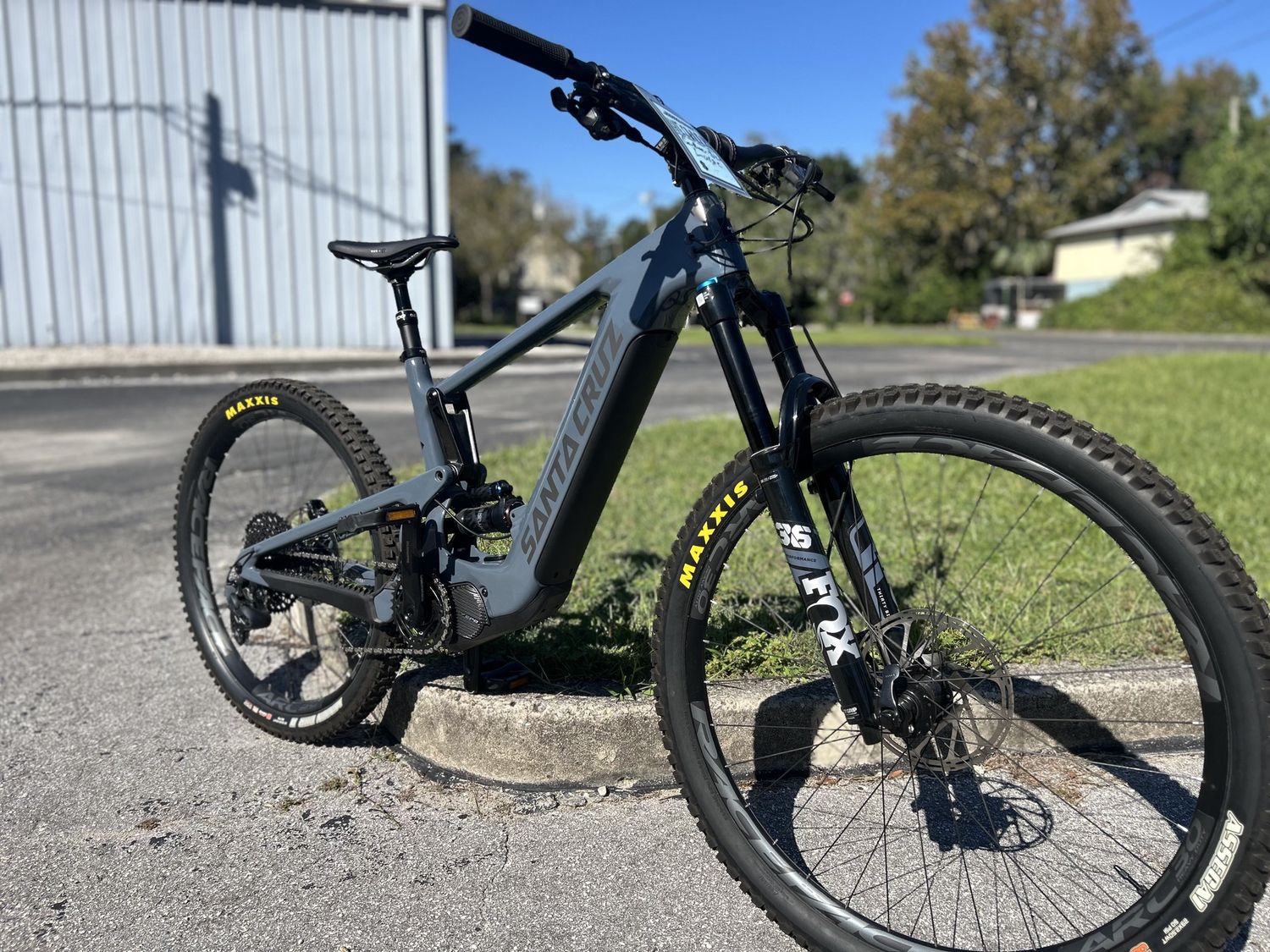 Santa Cruz Heckler C MXD S-Kit - LG - Gray