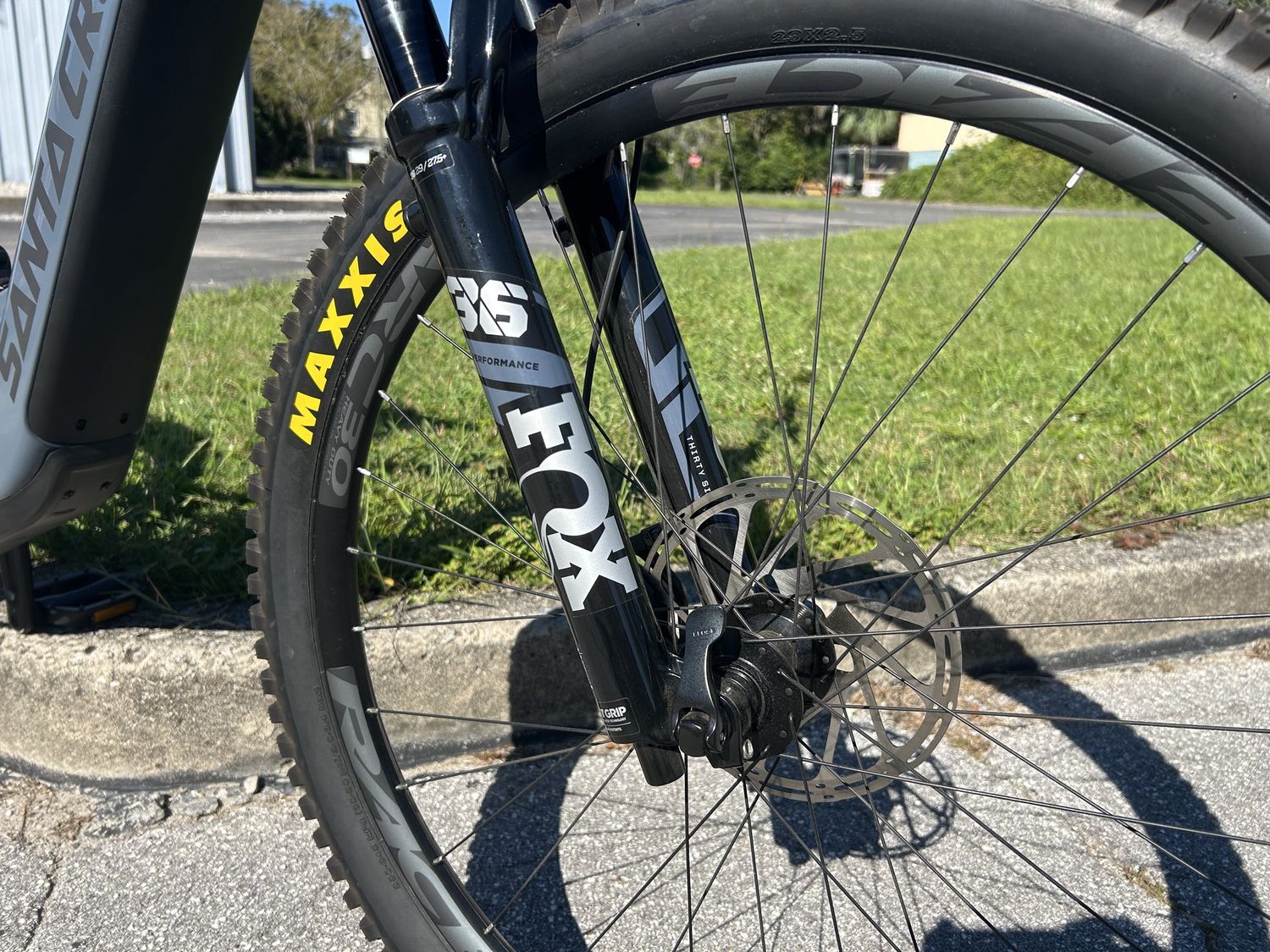 Santa Cruz Heckler C MXD S-Kit - LG - Gray