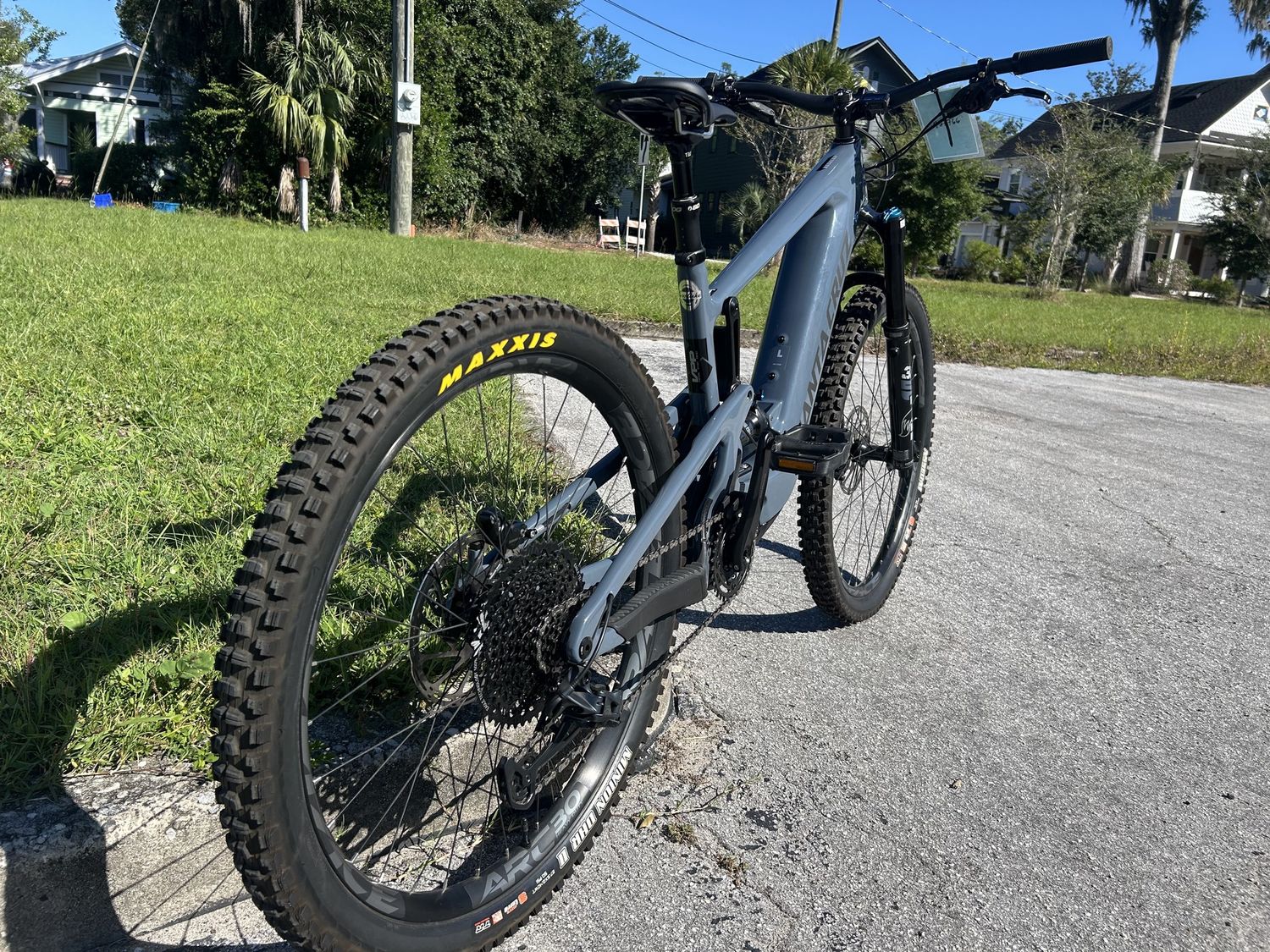 Santa Cruz Heckler C MXD S-Kit - LG - Gray