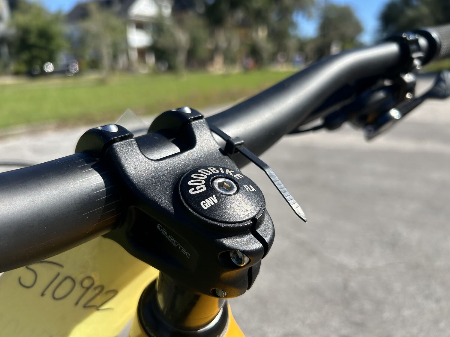 Santa Cruz 5010 CC X01 LG - Yellow