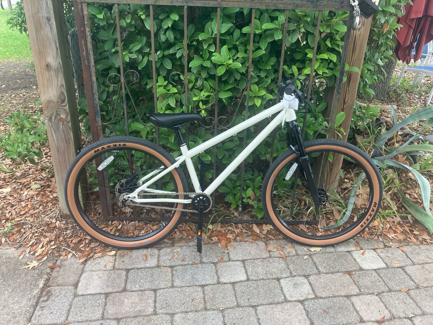 KONA SHONKY LG- F32FL4975